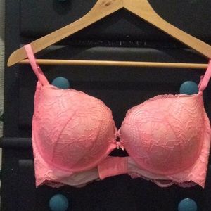 Victoria’s Secret bra